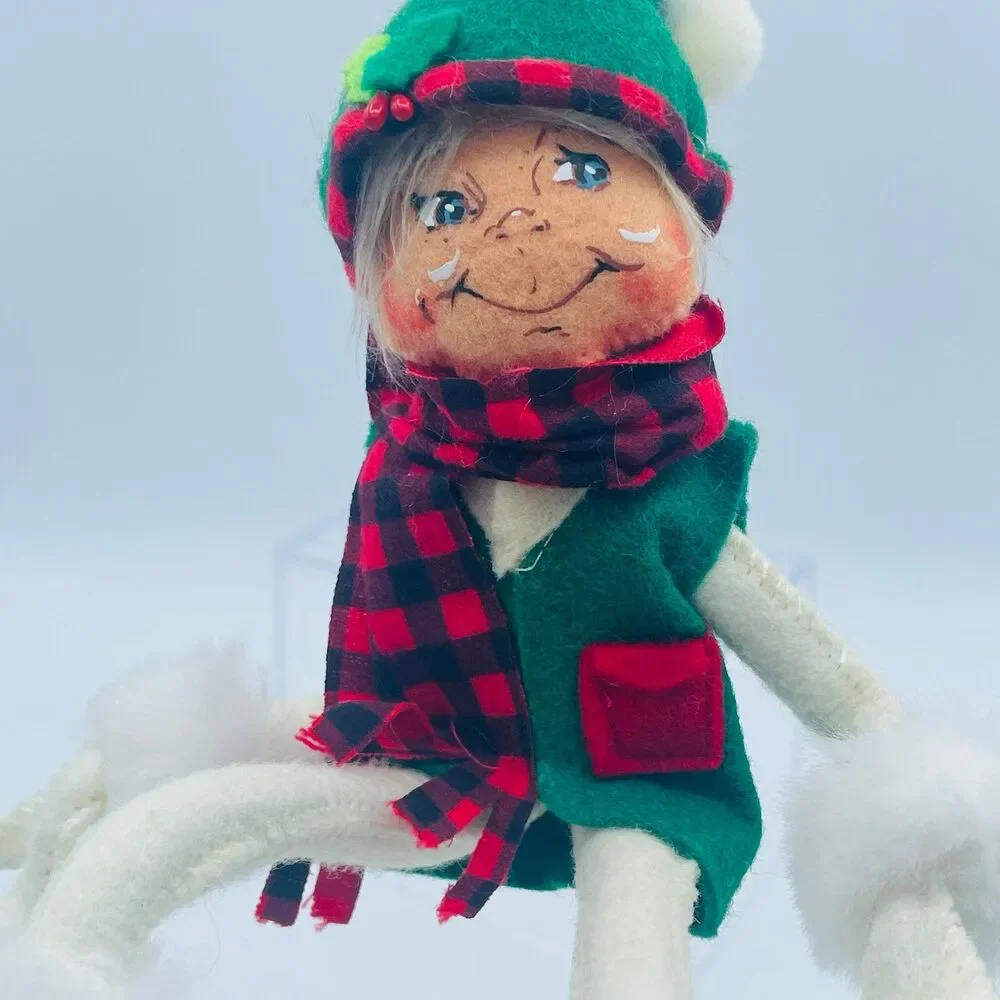 Annalee 12” Posable Christmas Plaid Scarf Elf Shelf Sitter Doll
